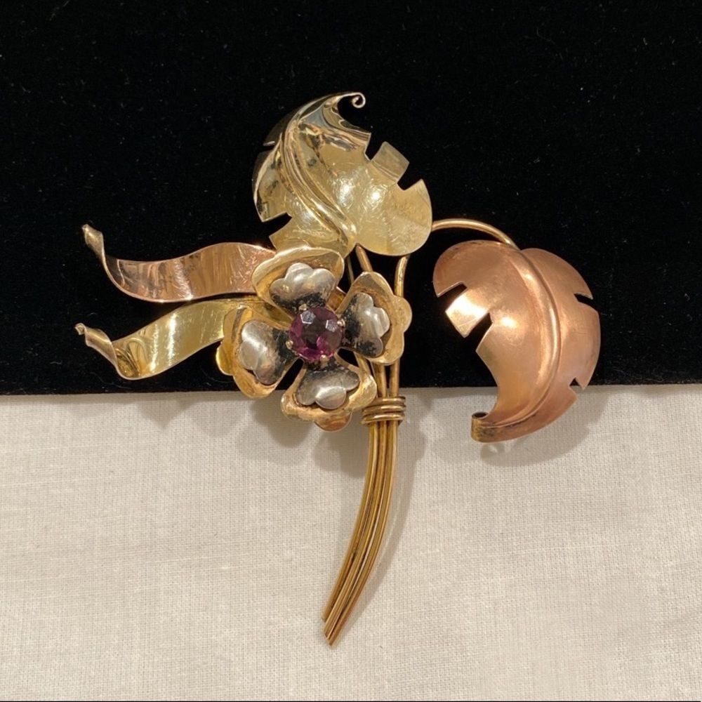 Vintage 1950’s Harry Iskin 10K Flower Brooch